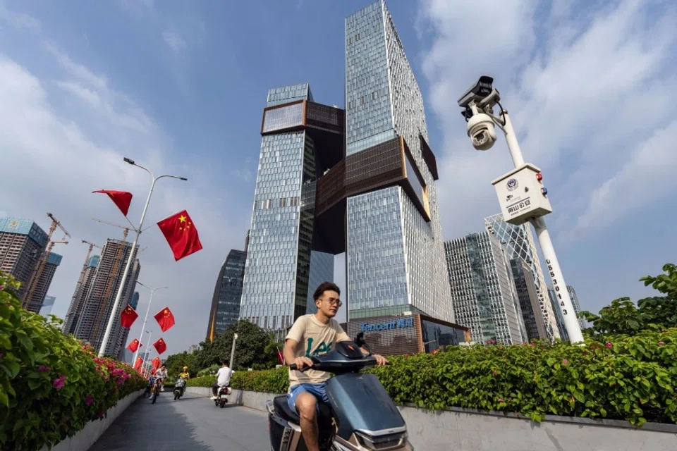 Empresas de tecnologia em Shenzhen (Huawei, Tencent, DJI)