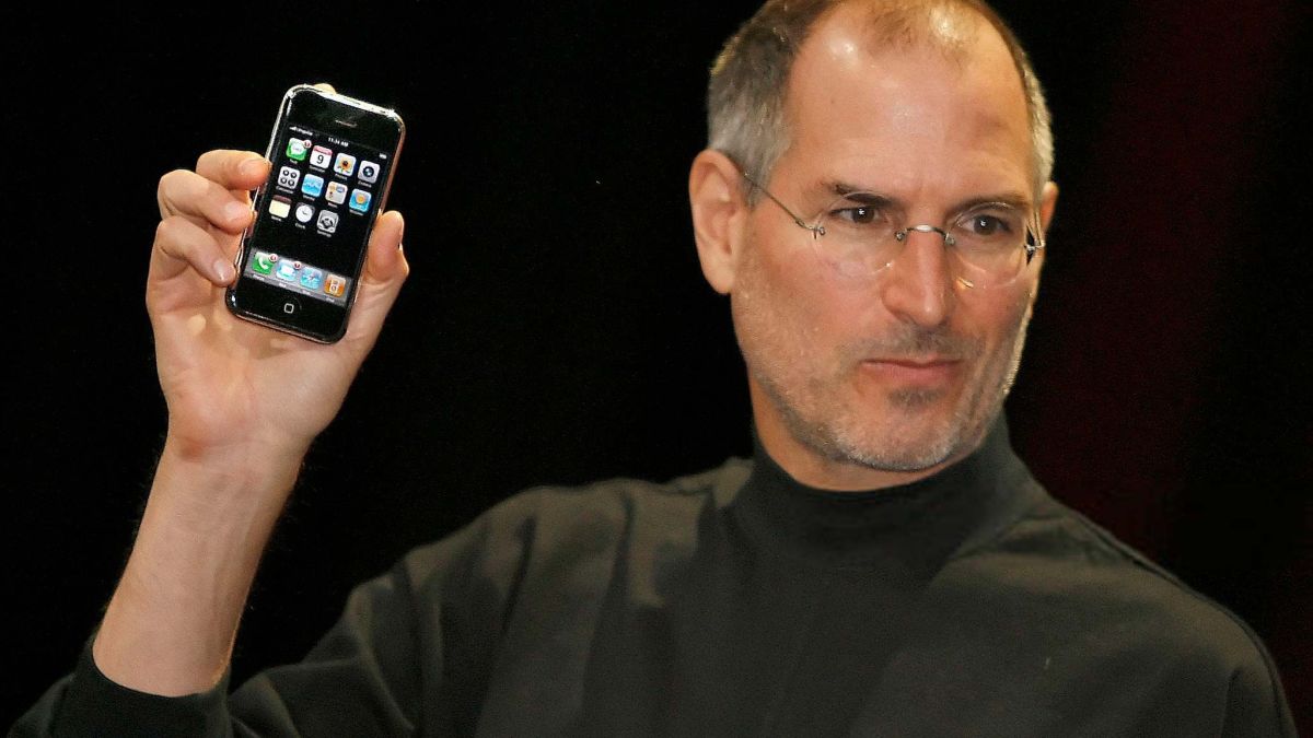 quem inventou o iPhone